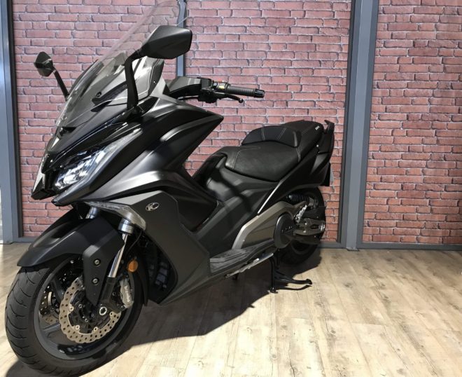 AK 550 1